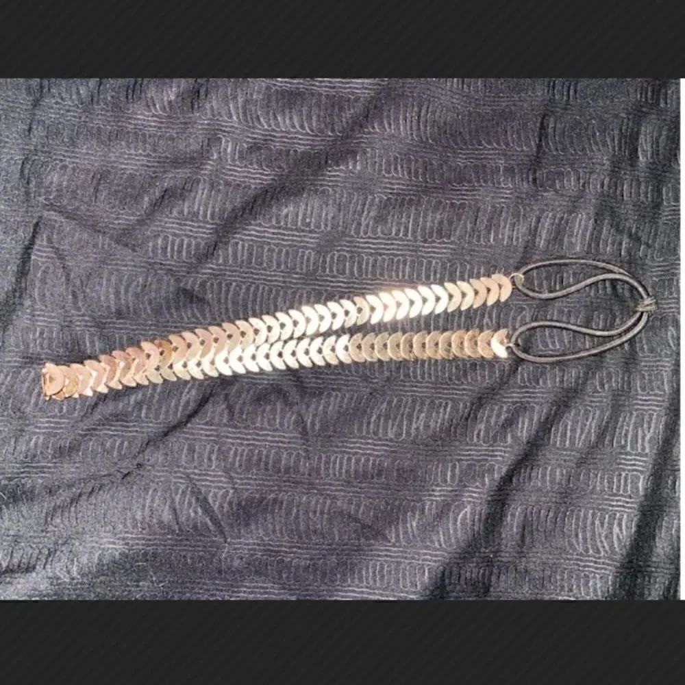 ❤️ Chain Headband 2/$10❤️ - Picture 3 of 4